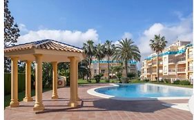 La Riviera